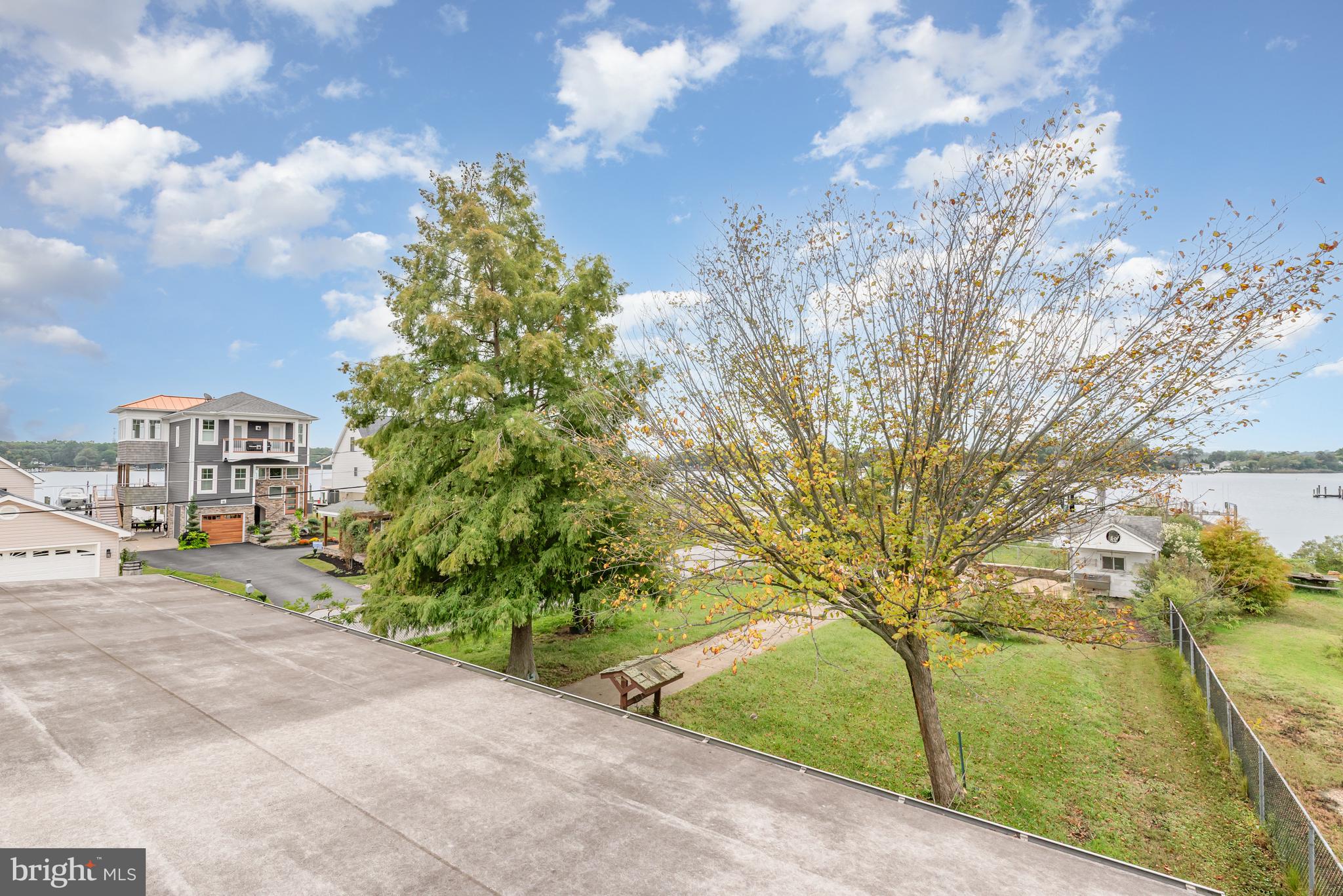 BAYSIDE BEACH - Residential