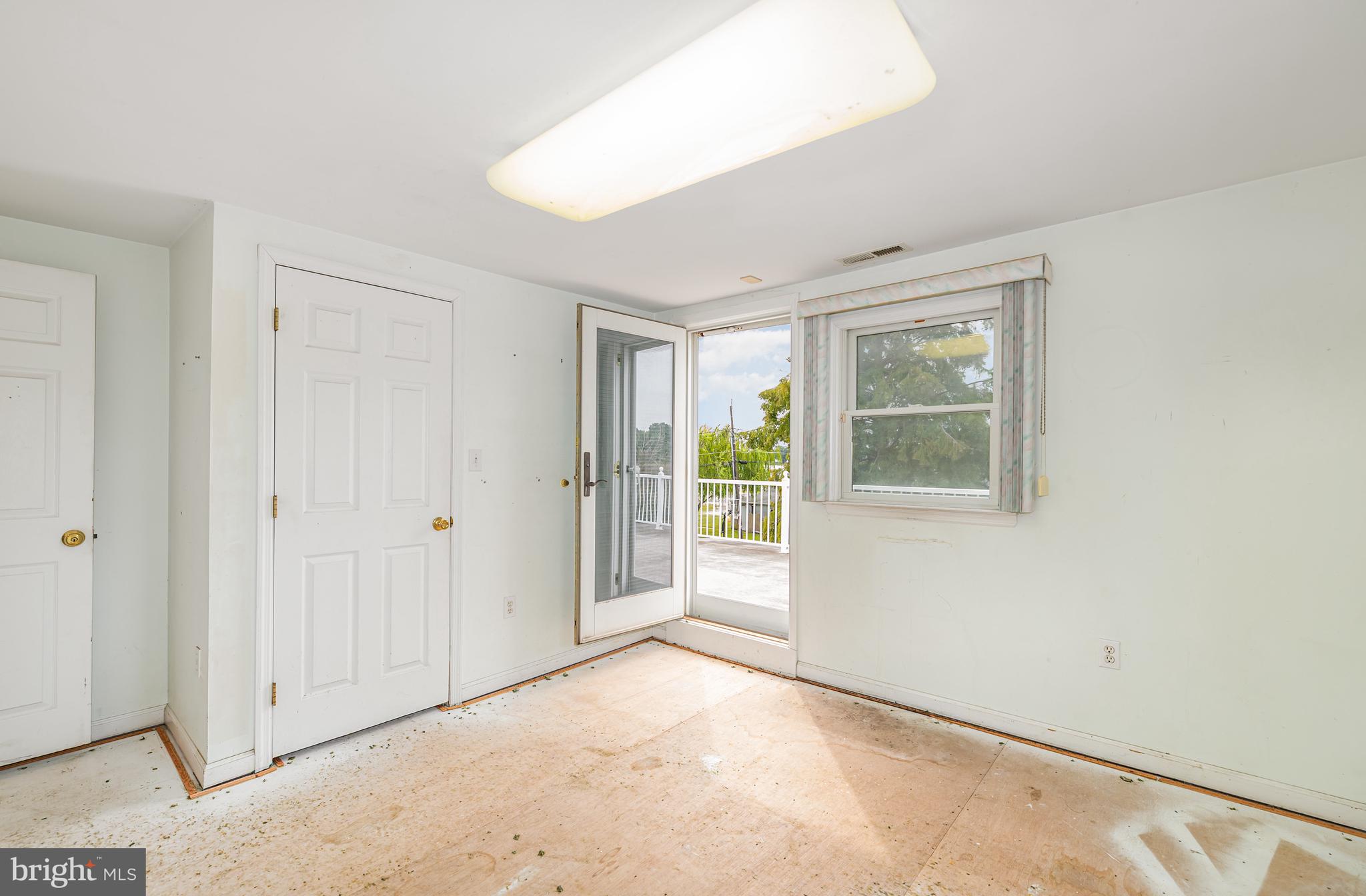 BAYSIDE BEACH - Residential