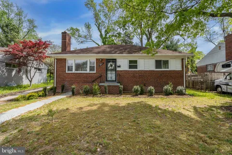 6907 Kipling Parkway, District Heights, MD MLS: MDPG2149562