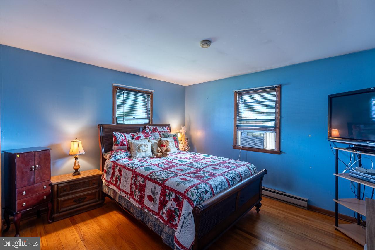 HURLOCK - Residential