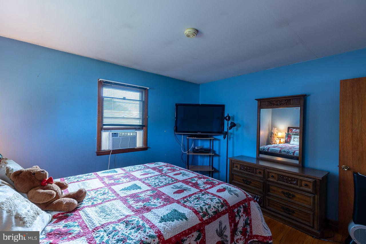 HURLOCK - Residential