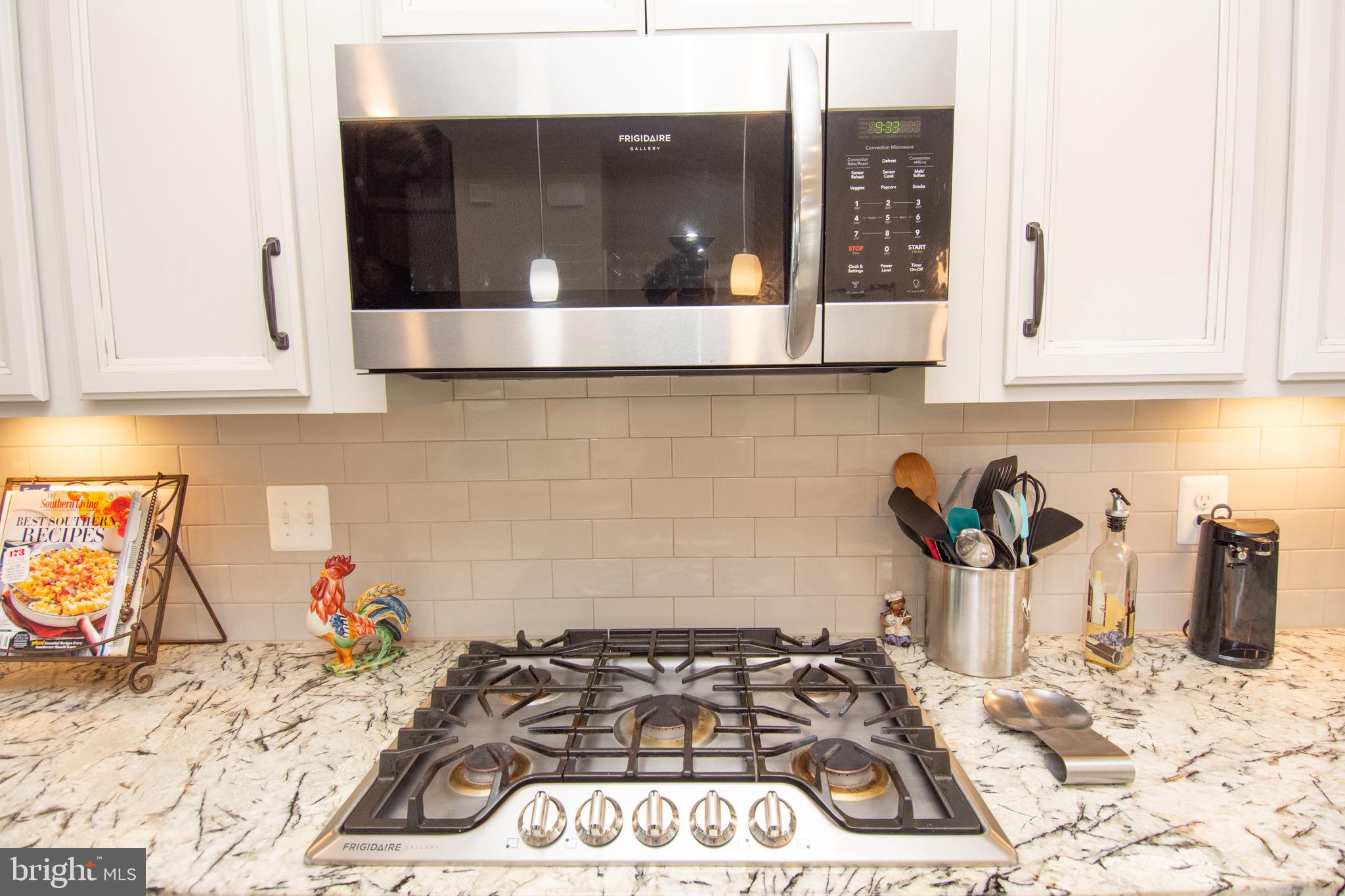 HAMILTON PARK - Residential