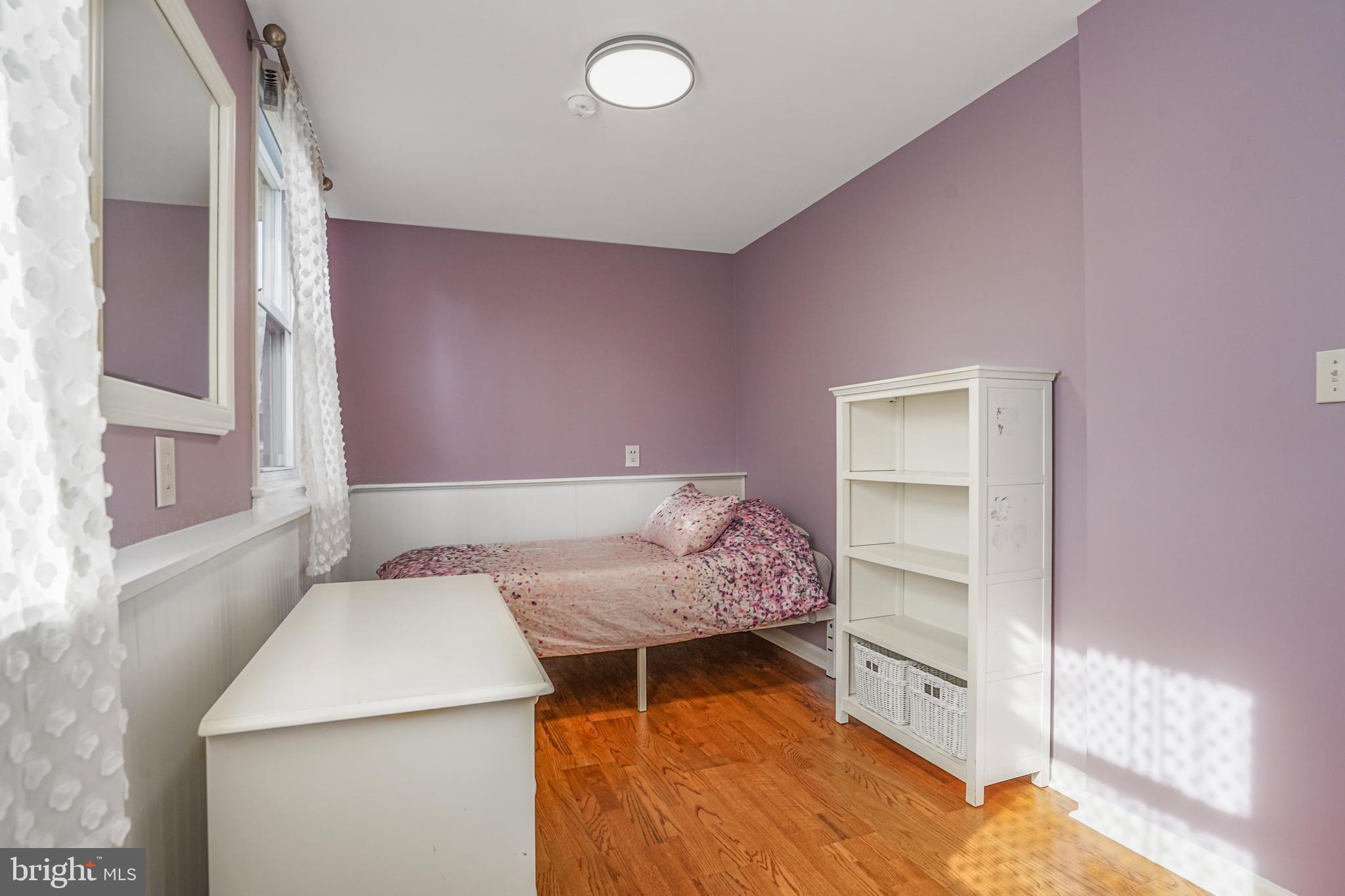 FOX MILL ESTATES - Residential