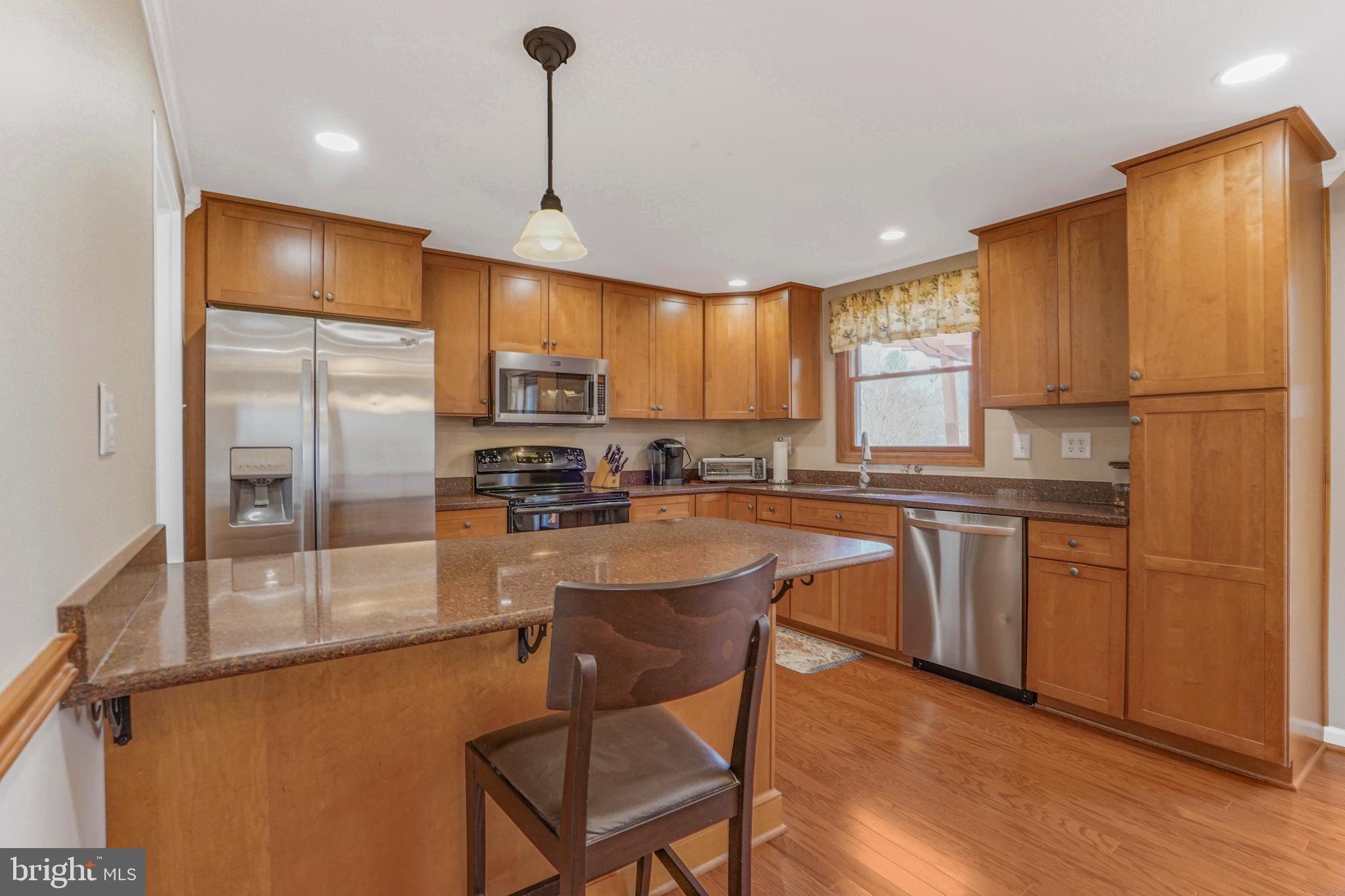 FOX MILL ESTATES - Residential