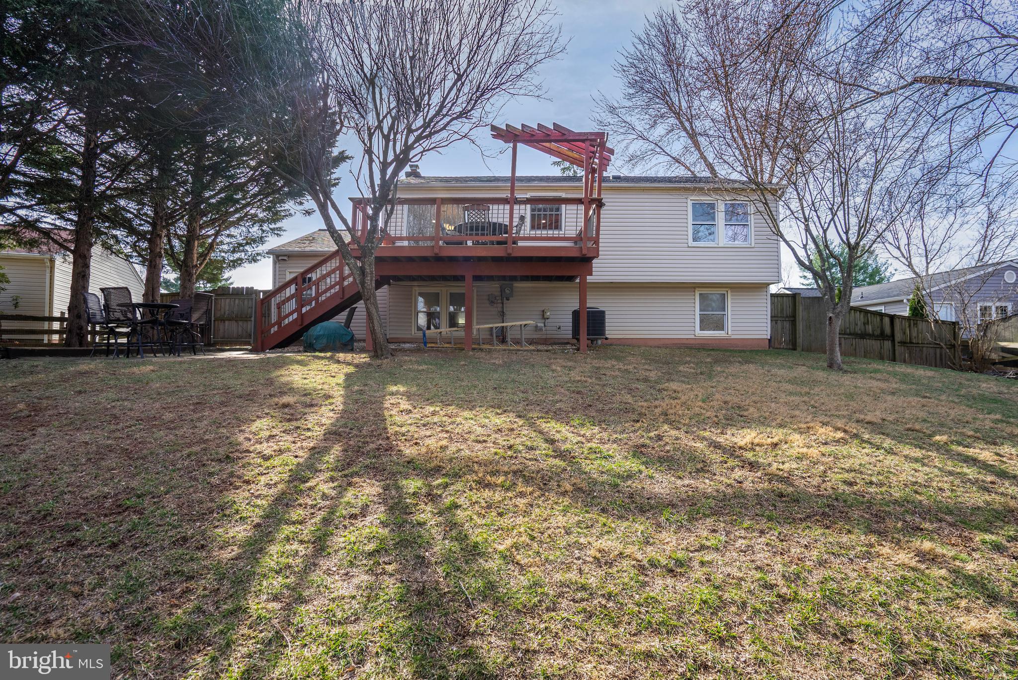 FOX MILL ESTATES - Residential