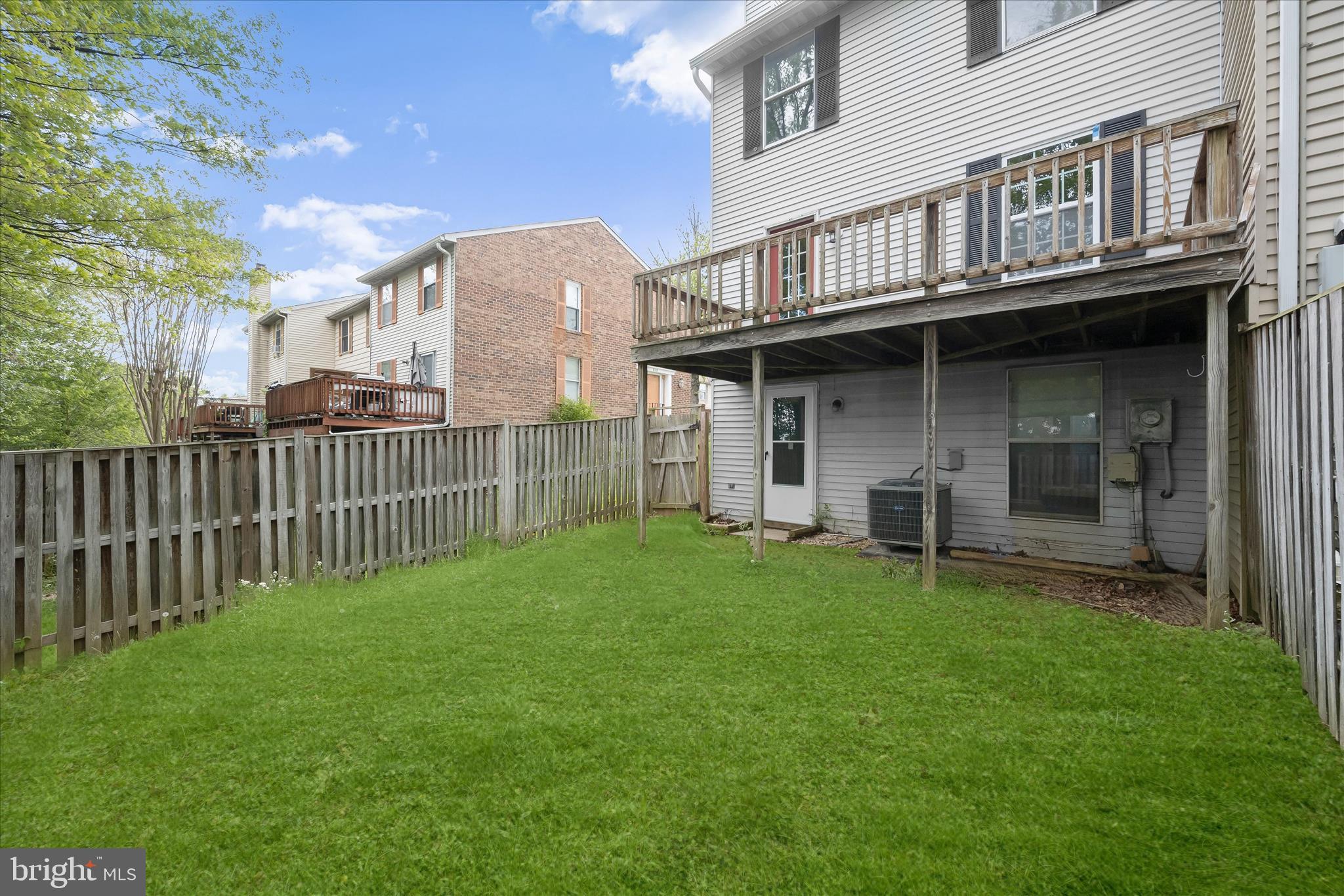 GREEN HOLLY WOODS - Residential