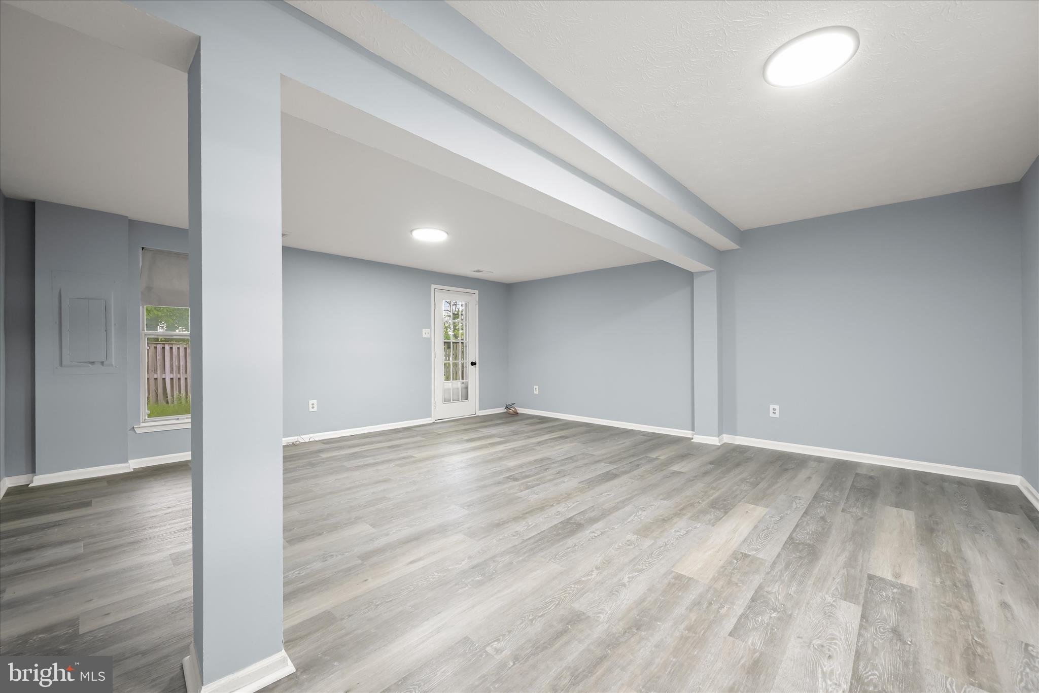 GREEN HOLLY WOODS - Residential