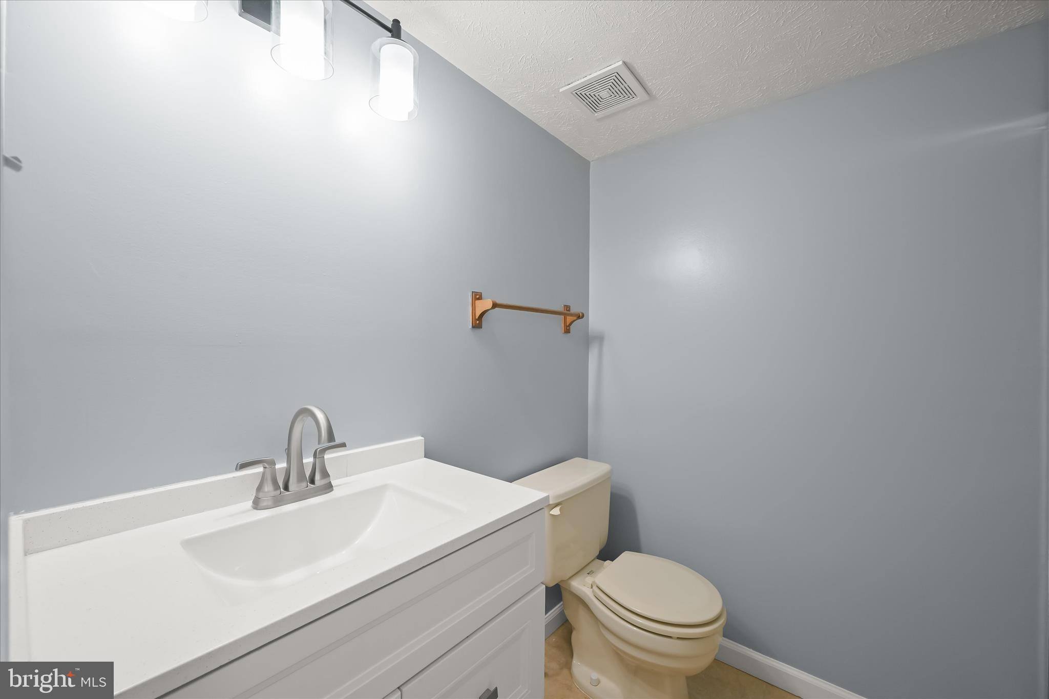 GREEN HOLLY WOODS - Residential