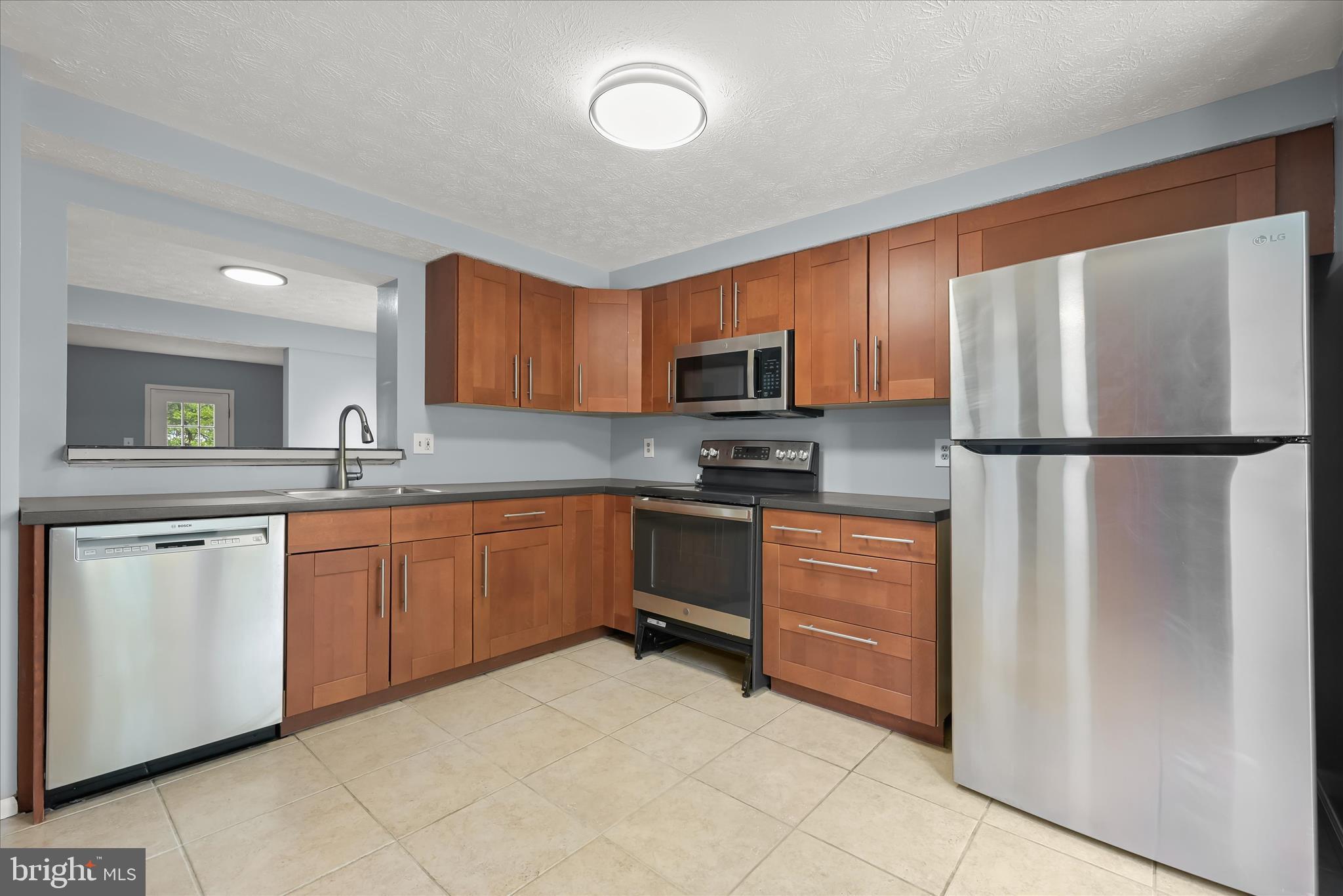 GREEN HOLLY WOODS - Residential