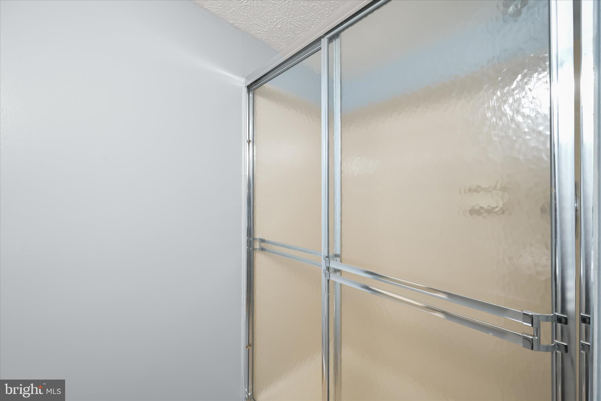 GREEN HOLLY WOODS - Residential