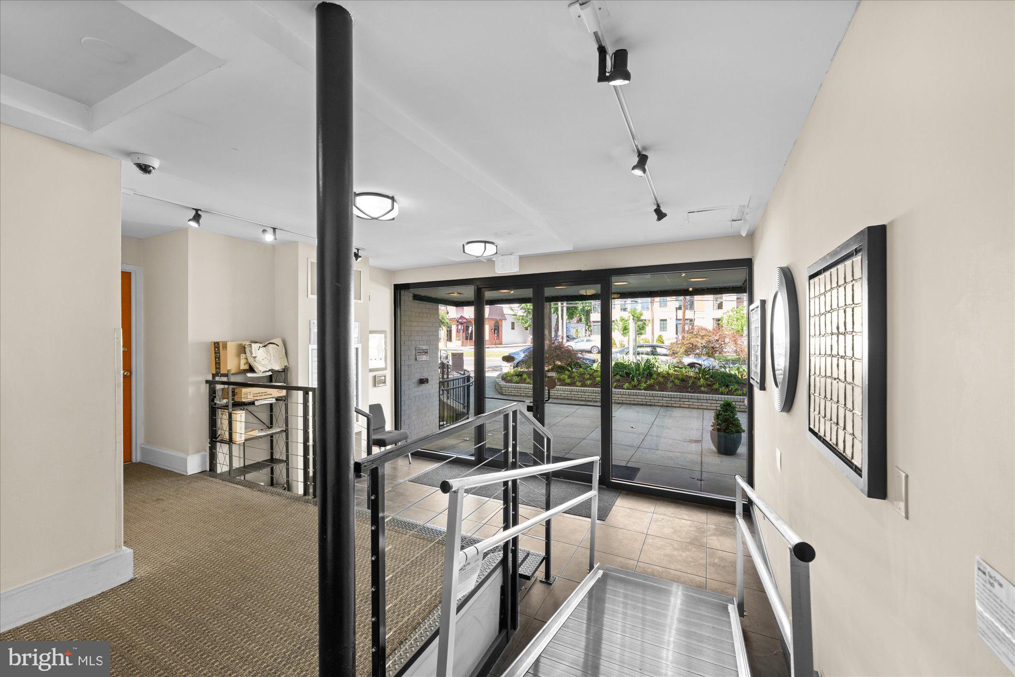 4840 MACARTHUR BOULEVARD NW 402