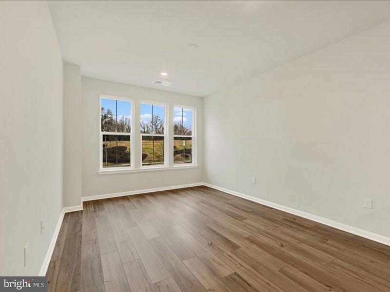 BEECHFIELD MANORS - Residential