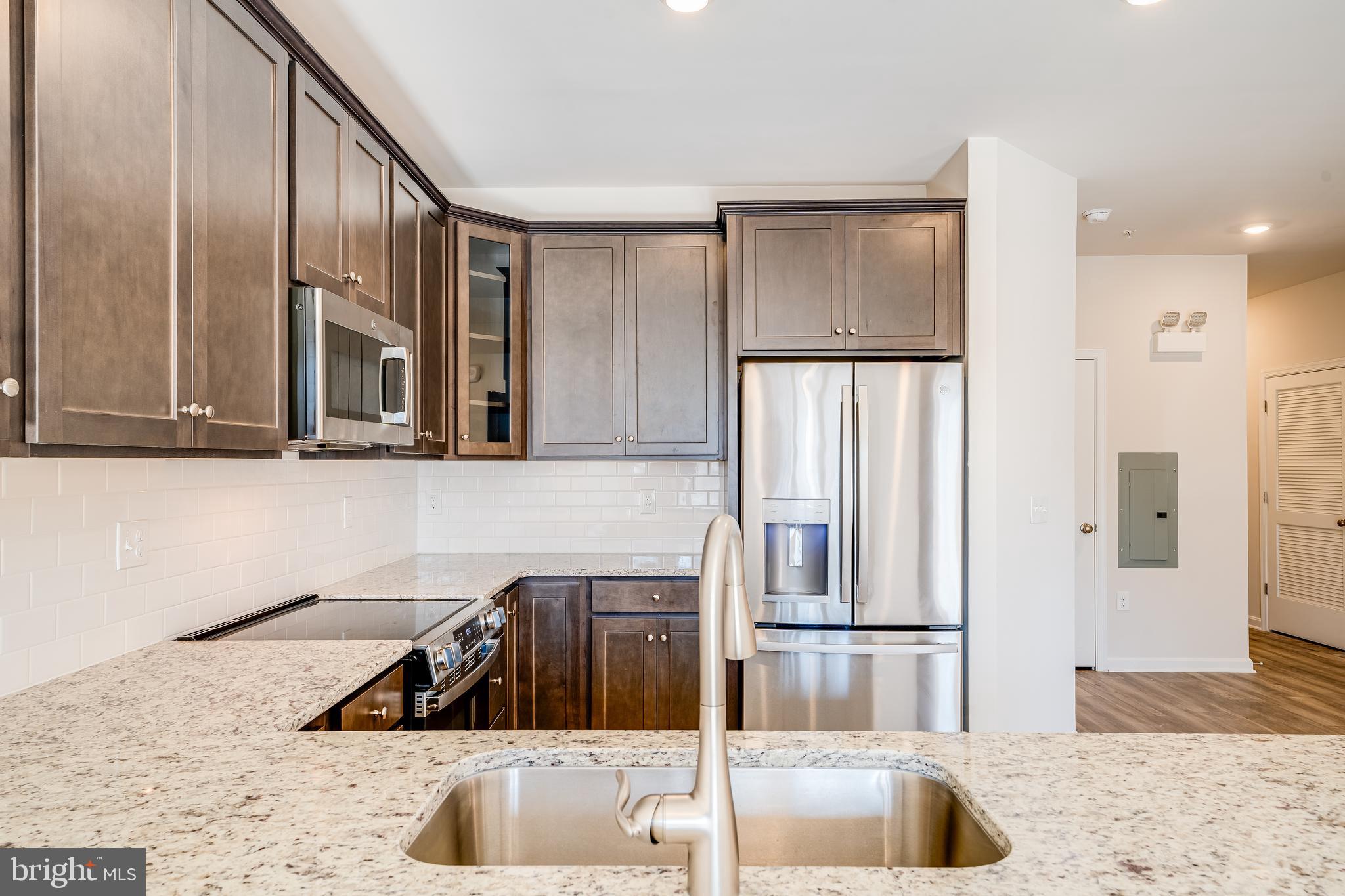 BEECHFIELD MANORS - Residential