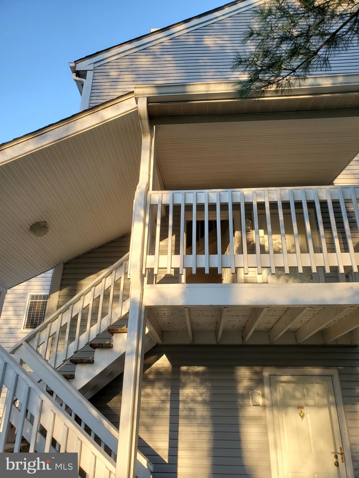 VININGS CONDO - Residential