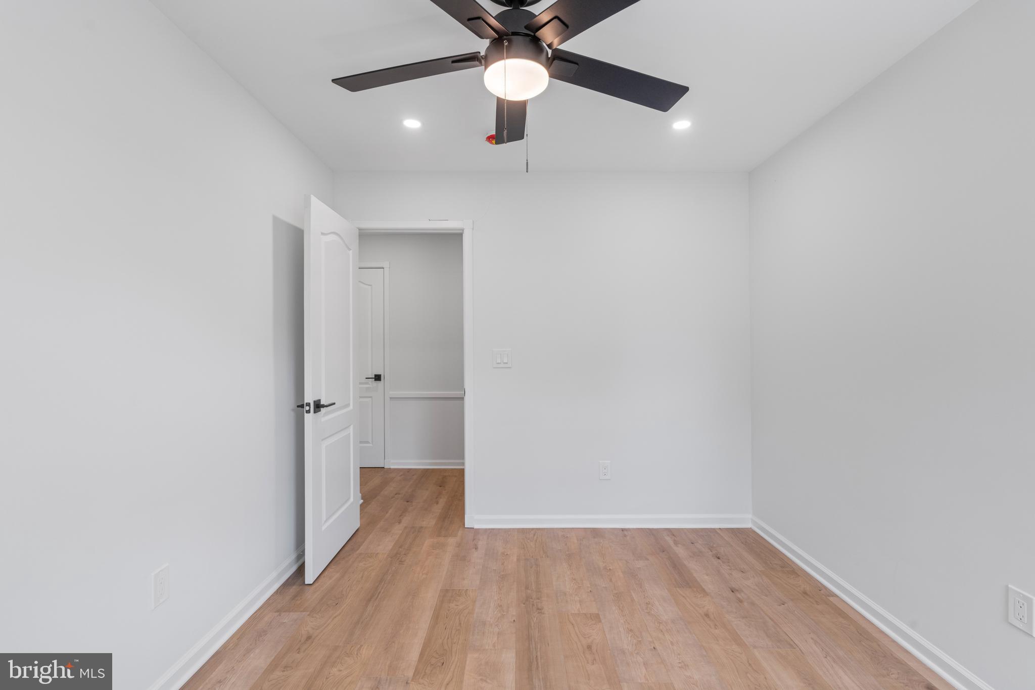 HULMEVILLE TERR - Residential