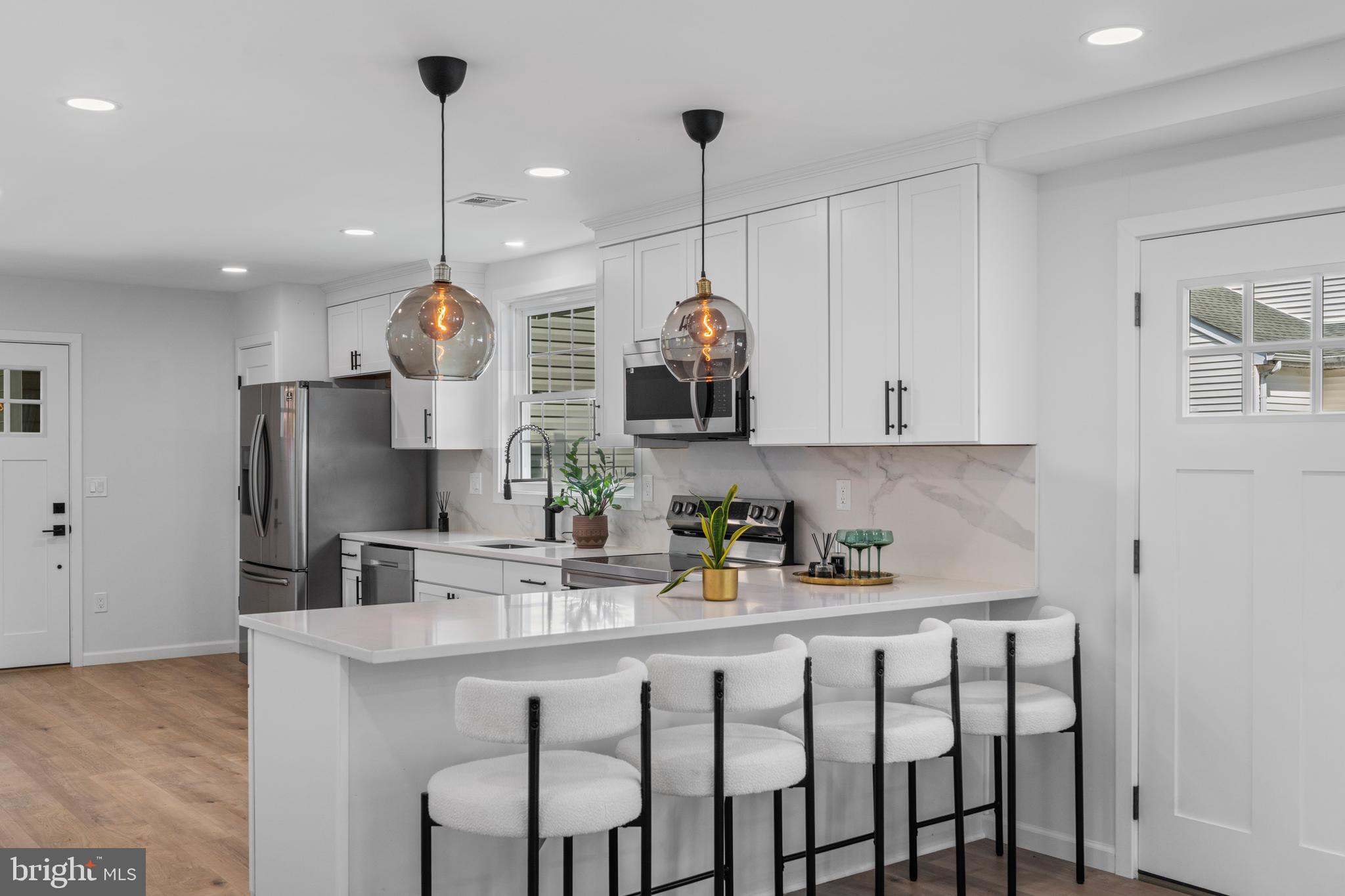 HULMEVILLE TERR - Residential