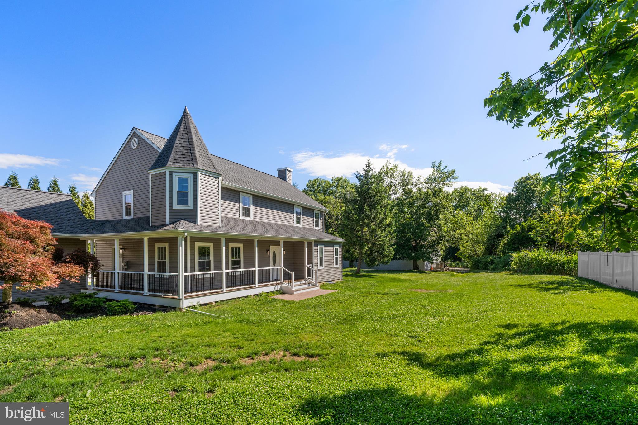 HULMEVILLE TERR - Residential