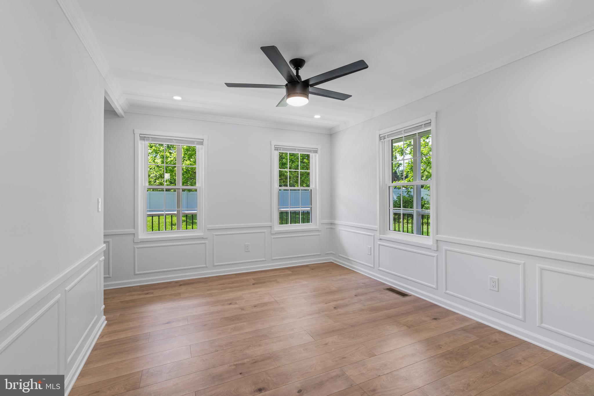 HULMEVILLE TERR - Residential