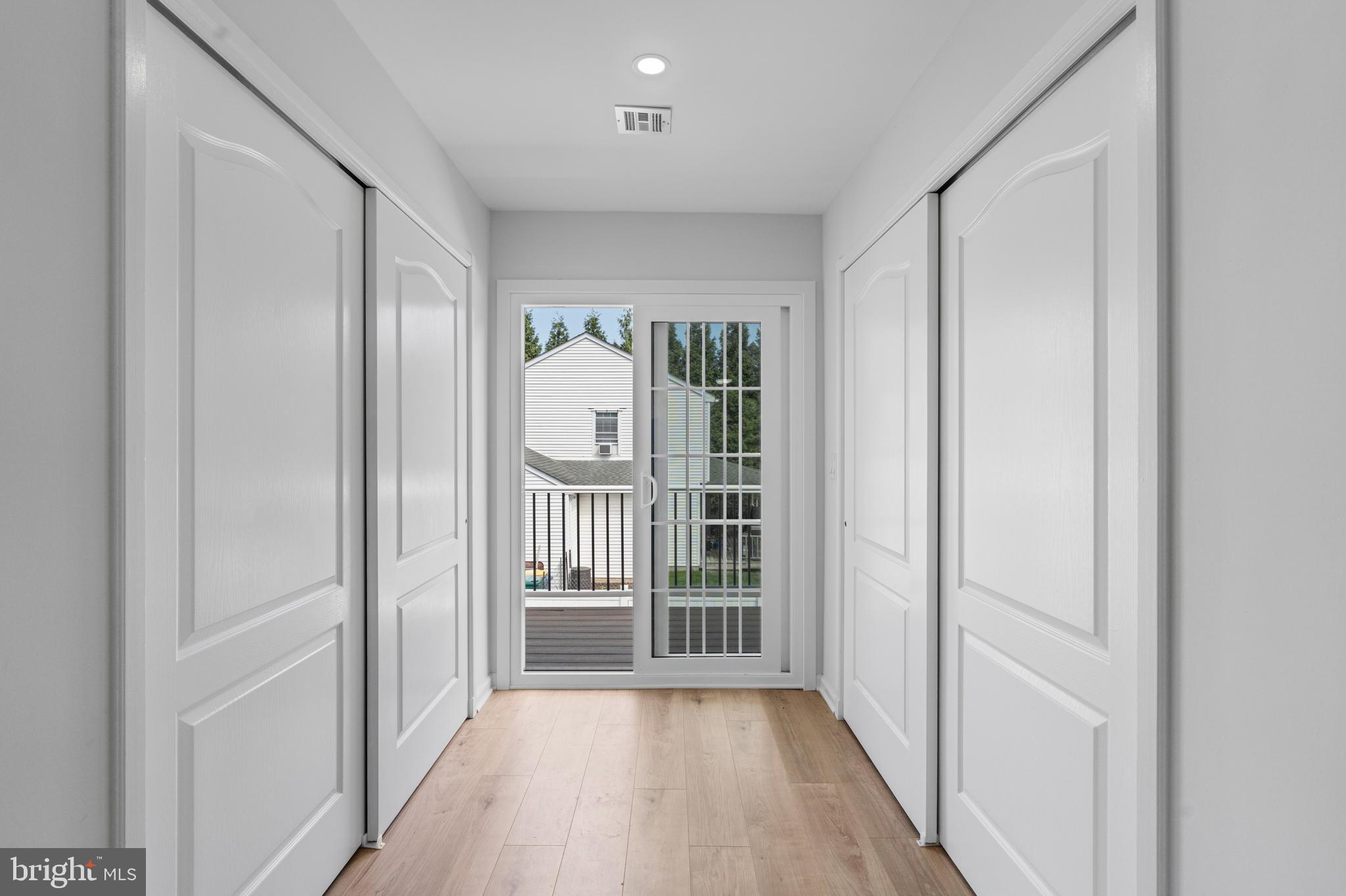 HULMEVILLE TERR - Residential
