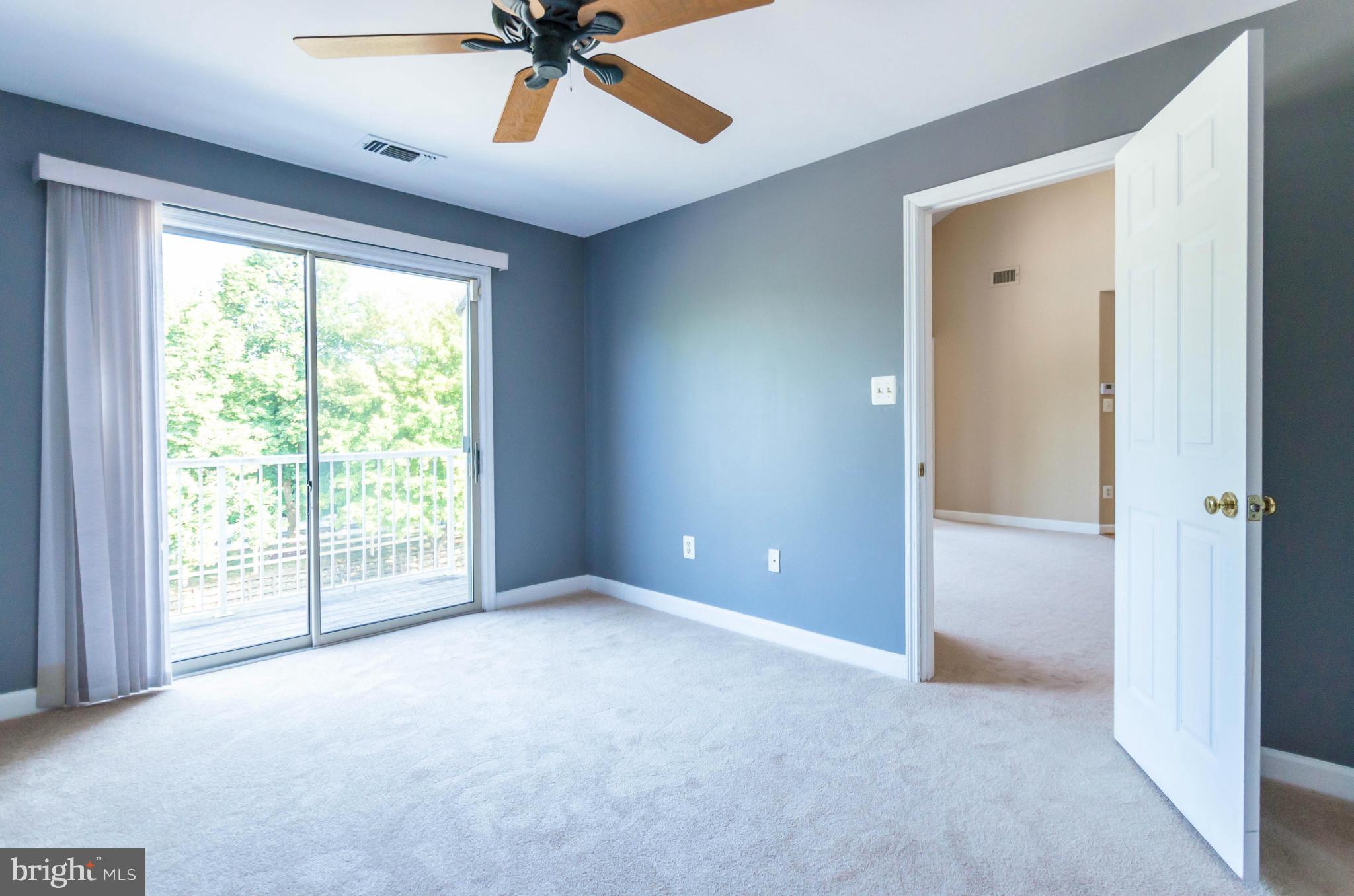 FALLS GABLE - Residential Lease