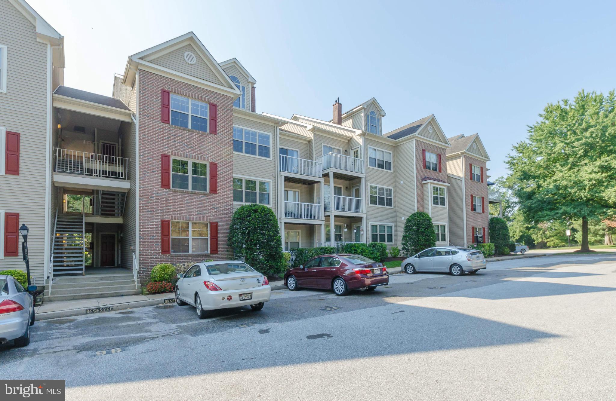 FALLS GABLE - Residential Lease