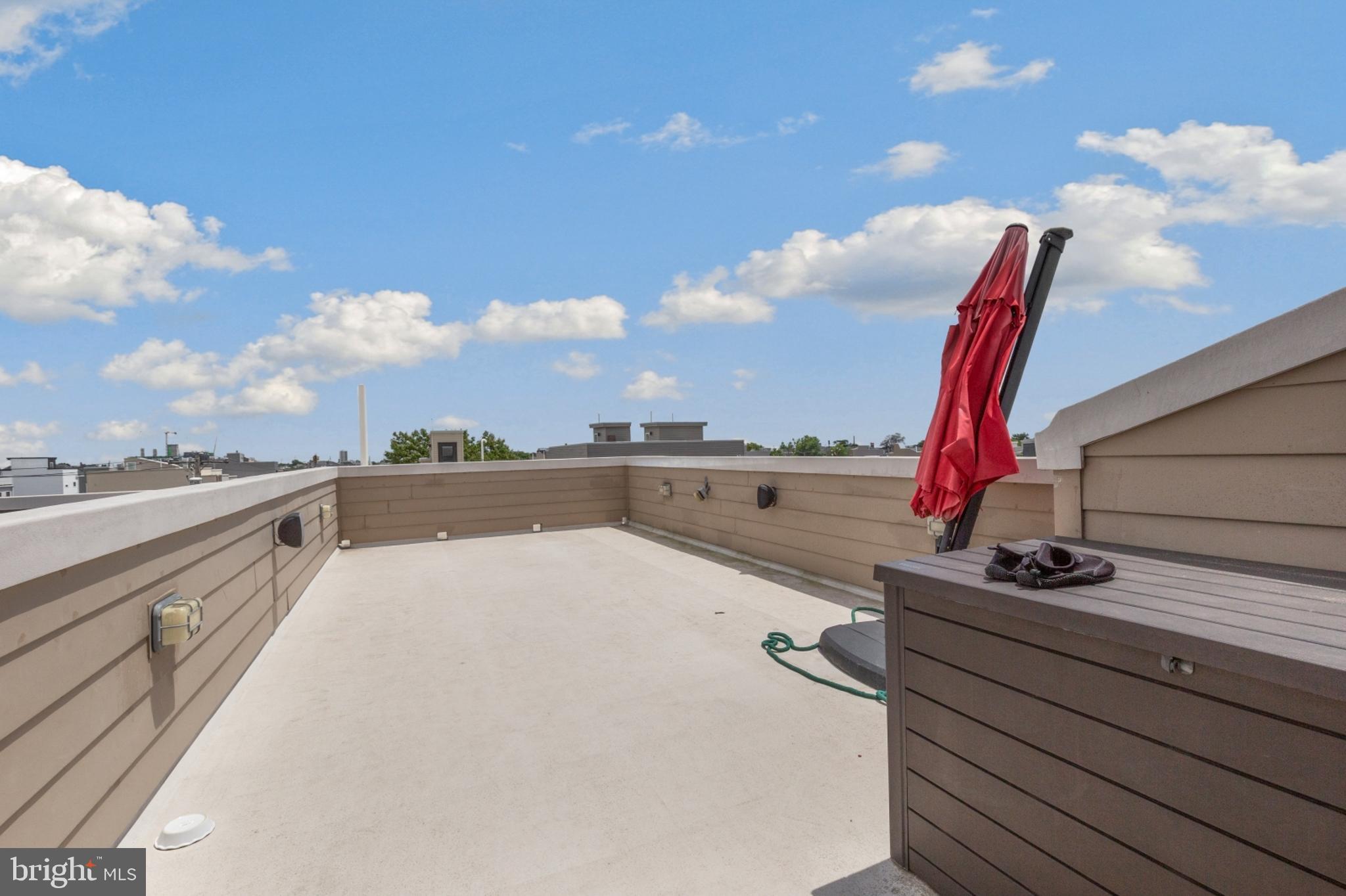 POINT BREEZE - Residential Lease