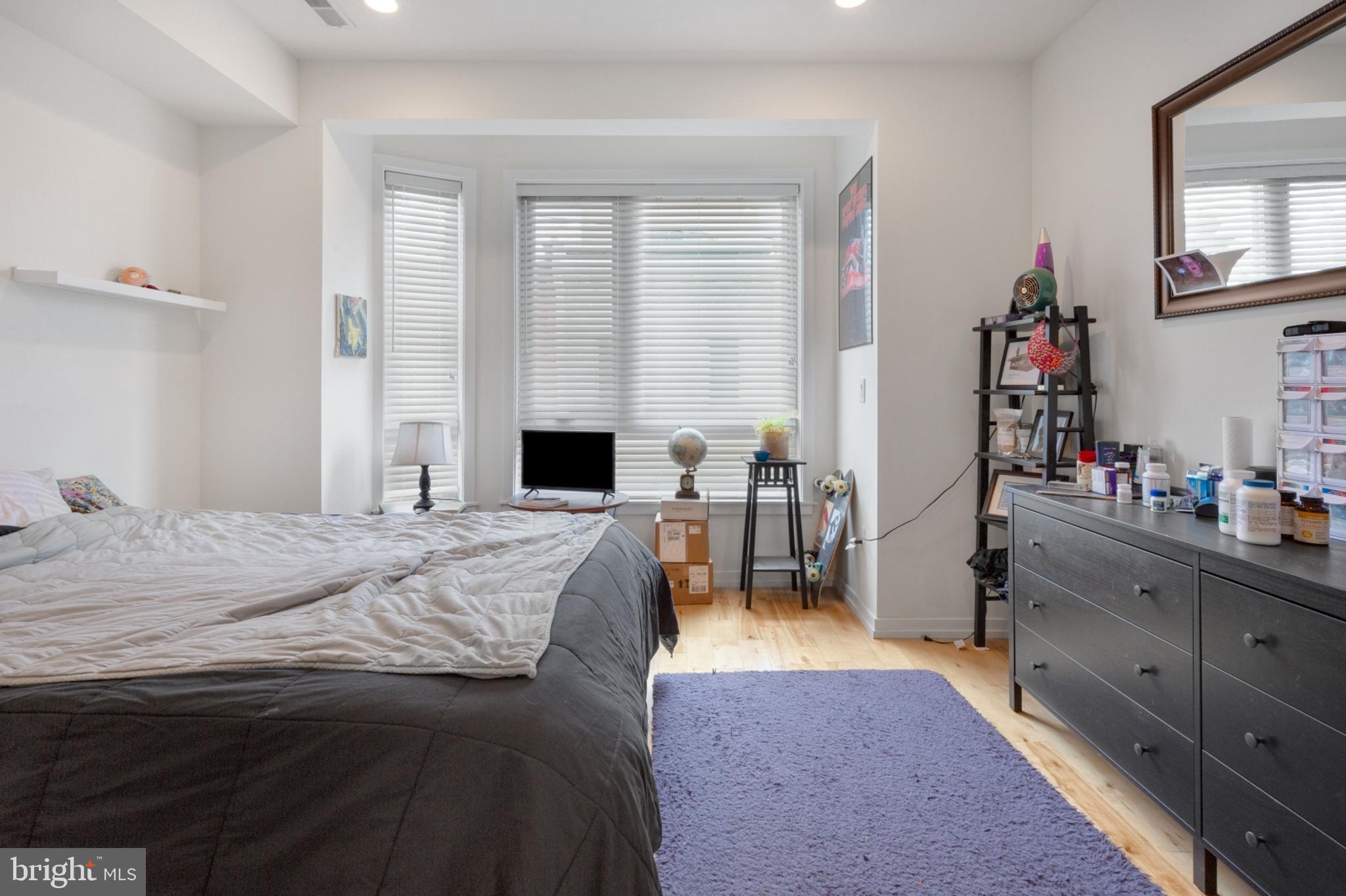 POINT BREEZE - Residential Lease