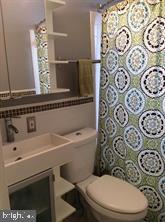 WHEATON WOODS - Residential