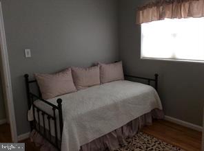 WHEATON WOODS - Residential