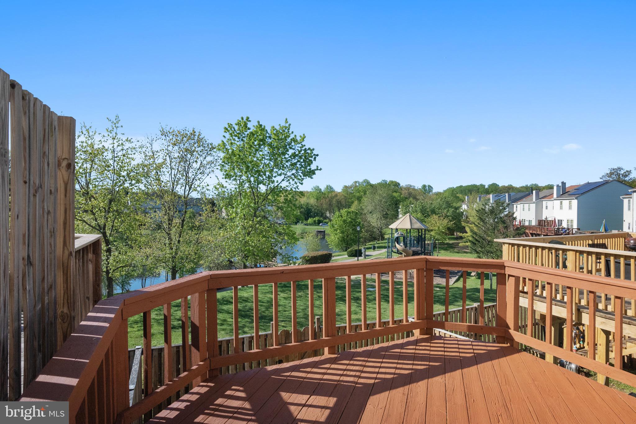 VALLEY STREAM ESTATES - Residential