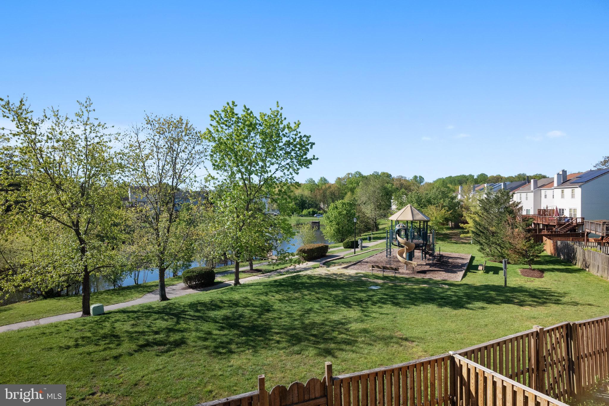 VALLEY STREAM ESTATES - Residential