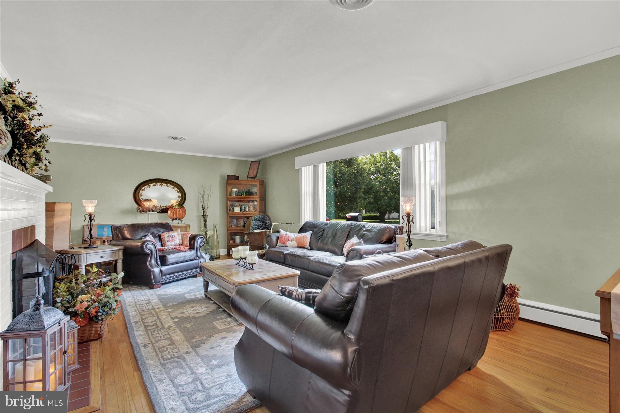 EASTLAND HILLS - Residential