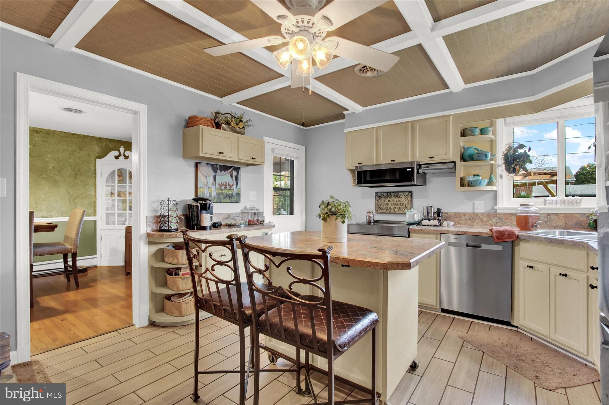 EASTLAND HILLS - Residential