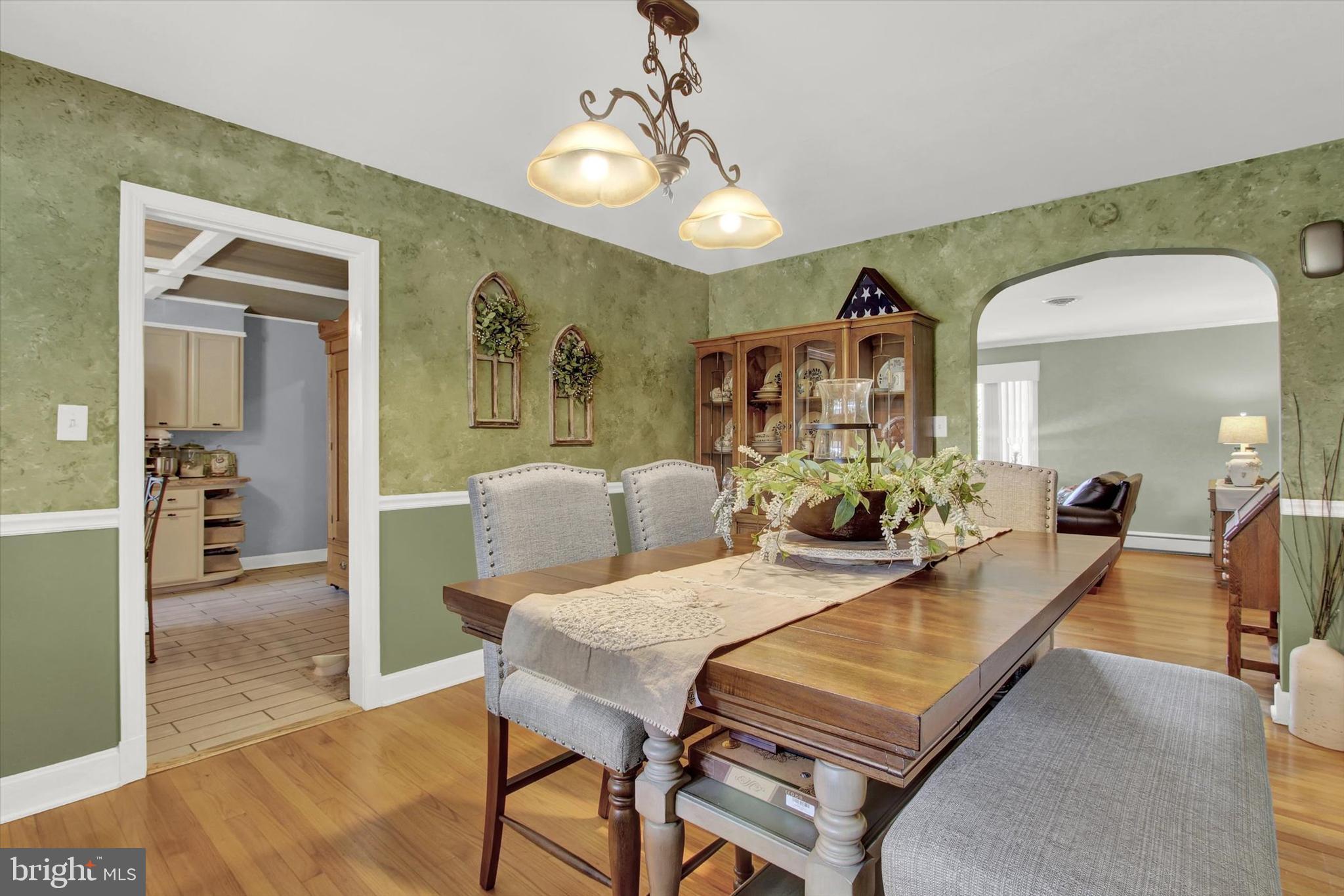 EASTLAND HILLS - Residential