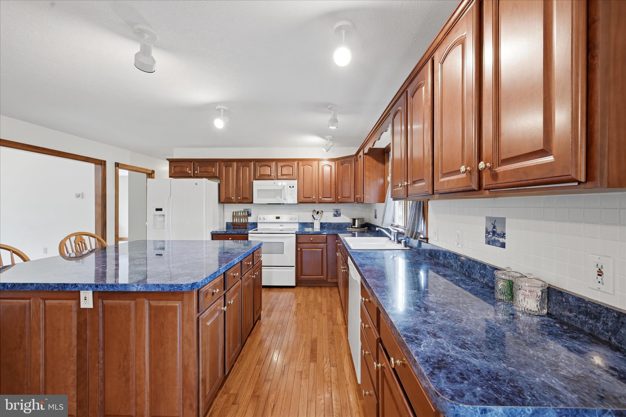 QUAIL MEADOWS - Residential