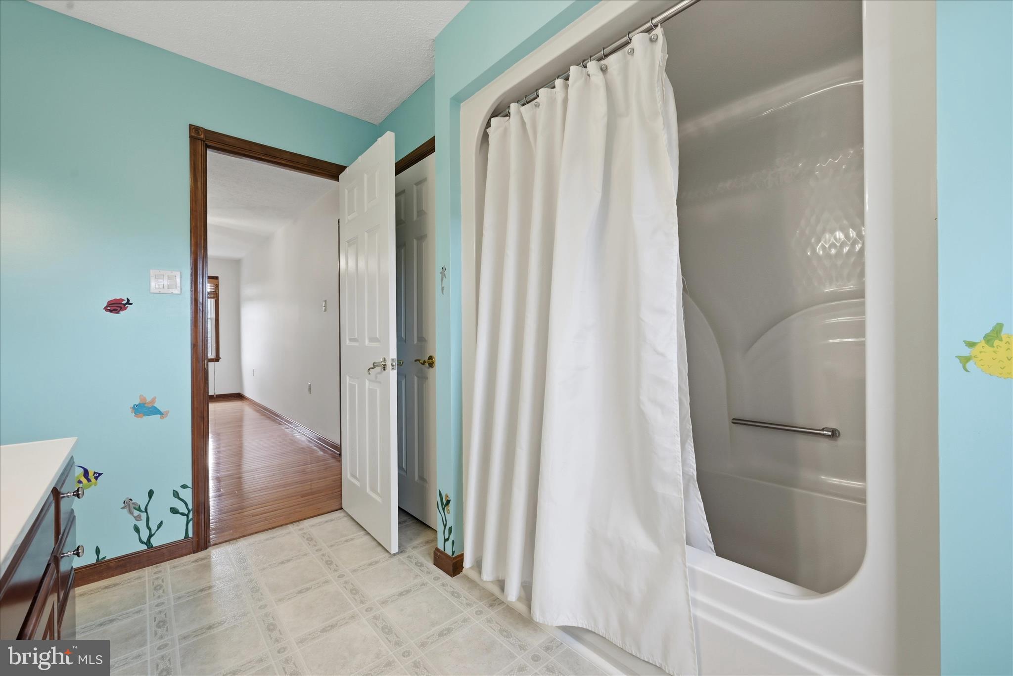 QUAIL MEADOWS - Residential
