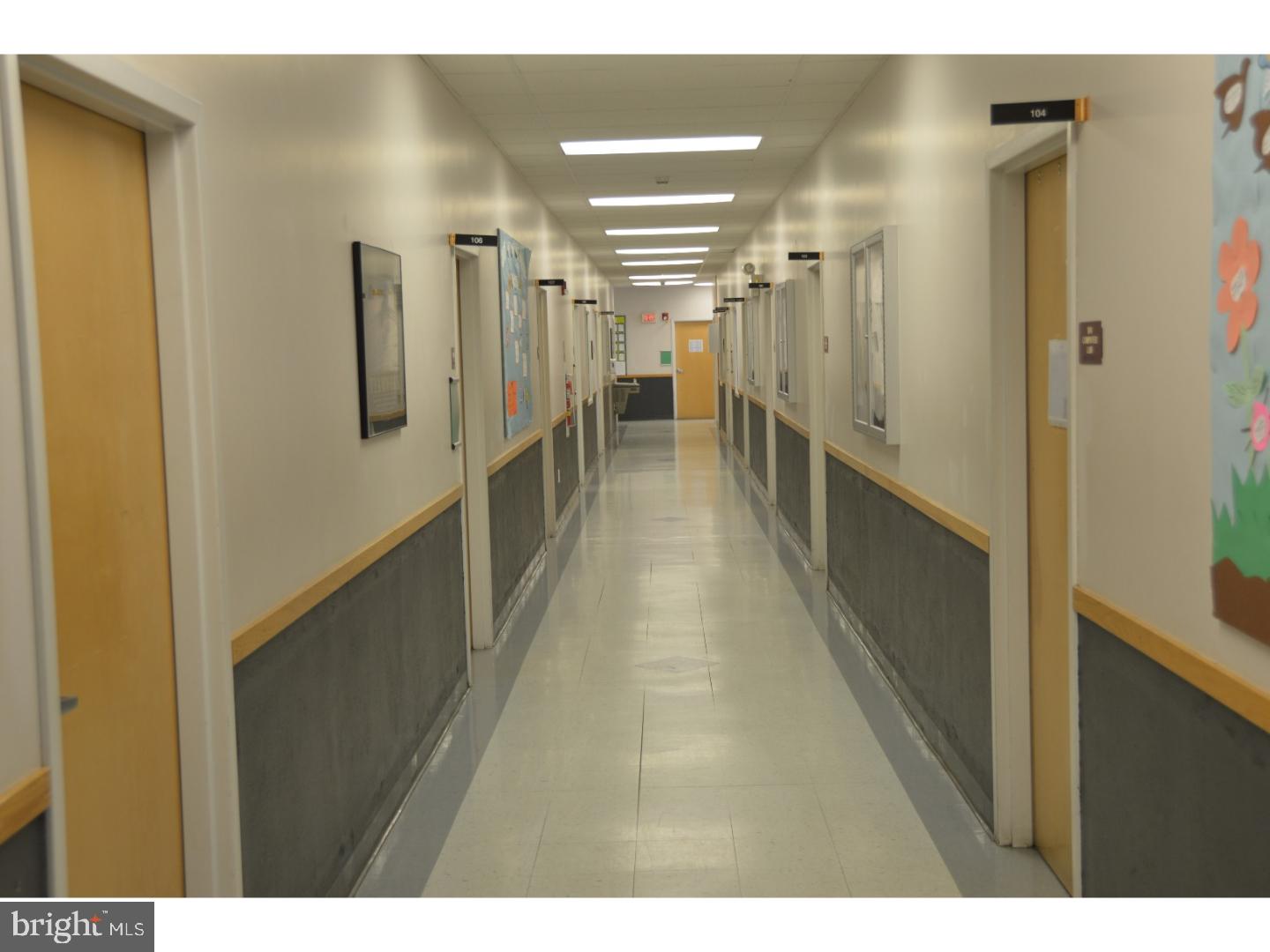 POTTSVILLE - Commercial Sale