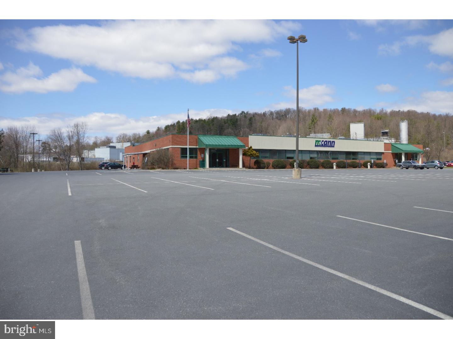 POTTSVILLE - Commercial Sale