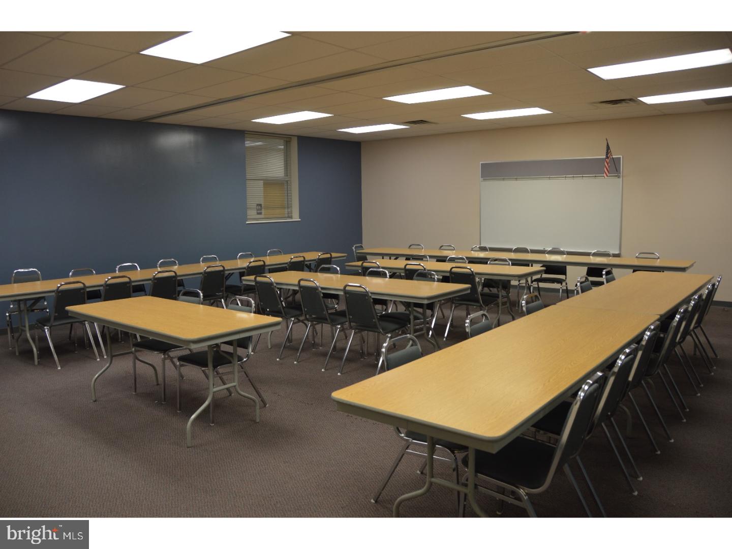 POTTSVILLE - Commercial Sale