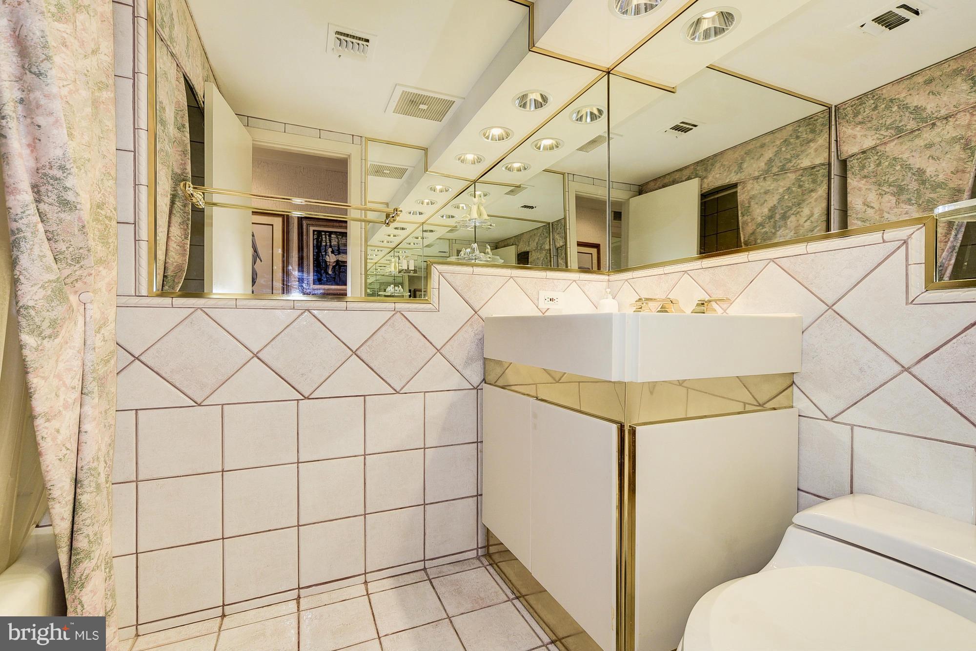 SHEARWATER - Residential