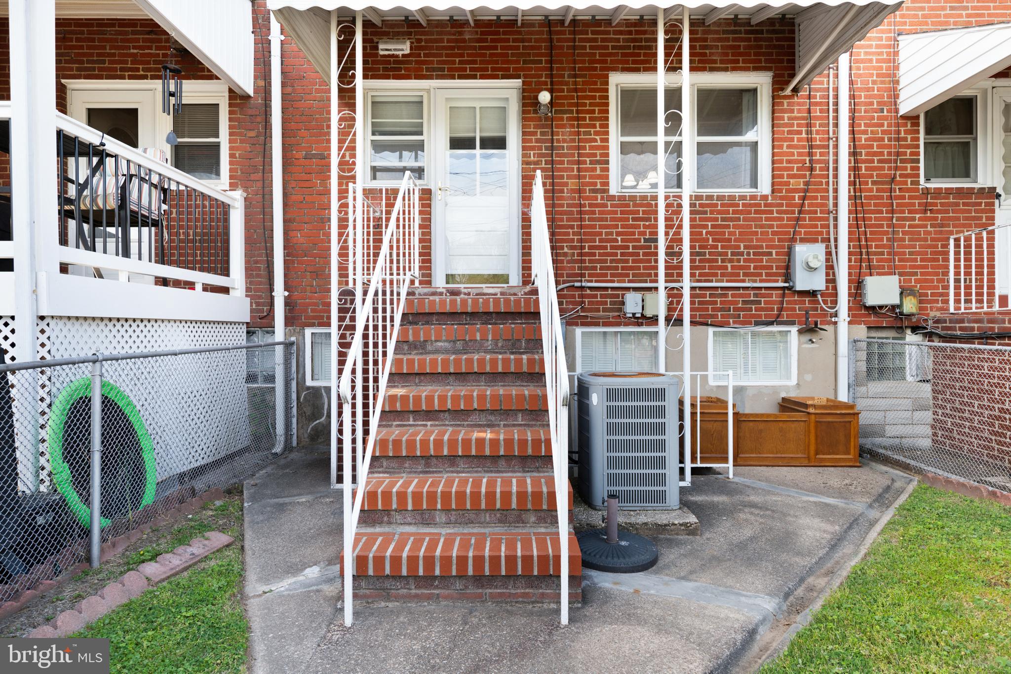 EASTFIELD - Residential