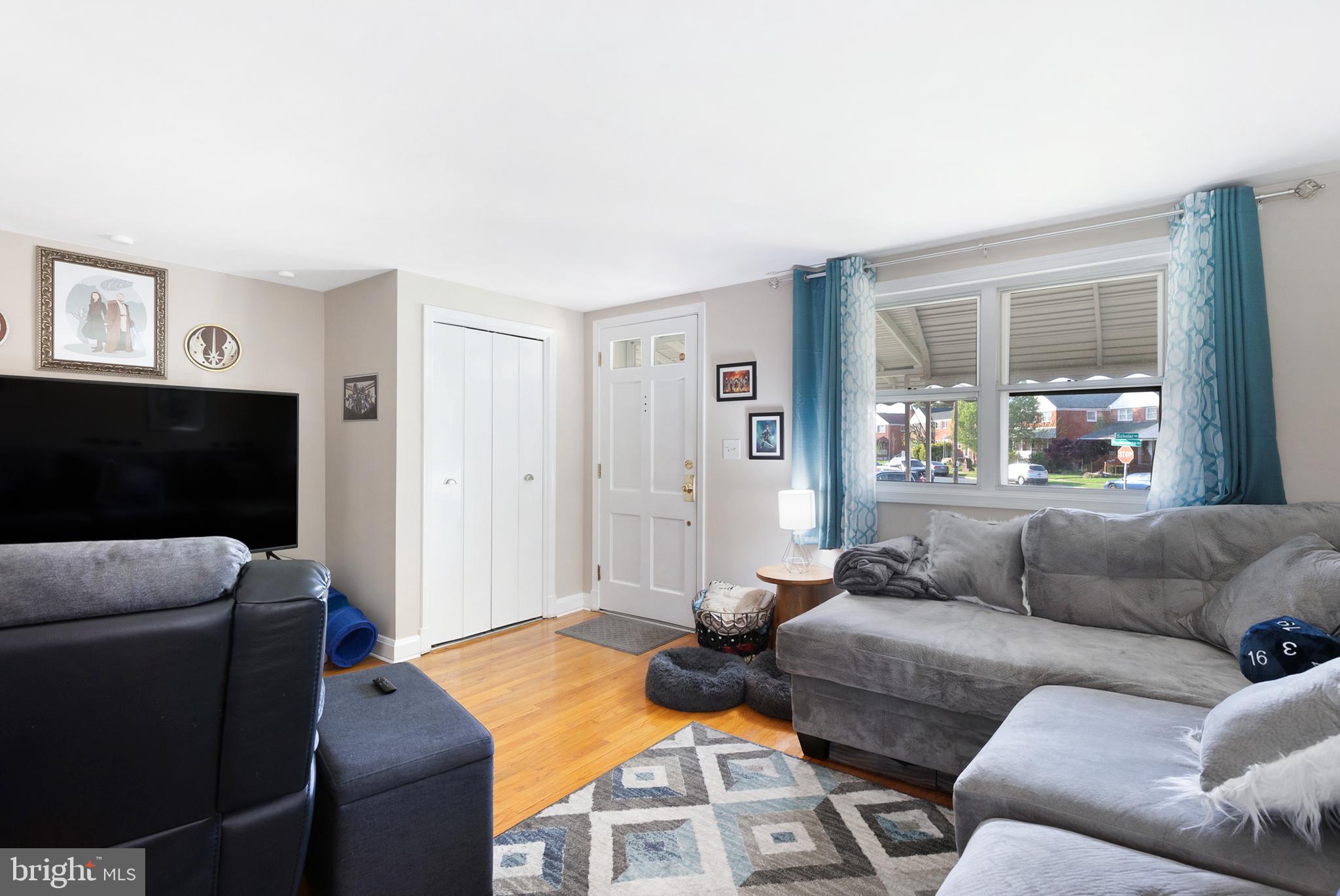 EASTFIELD - Residential