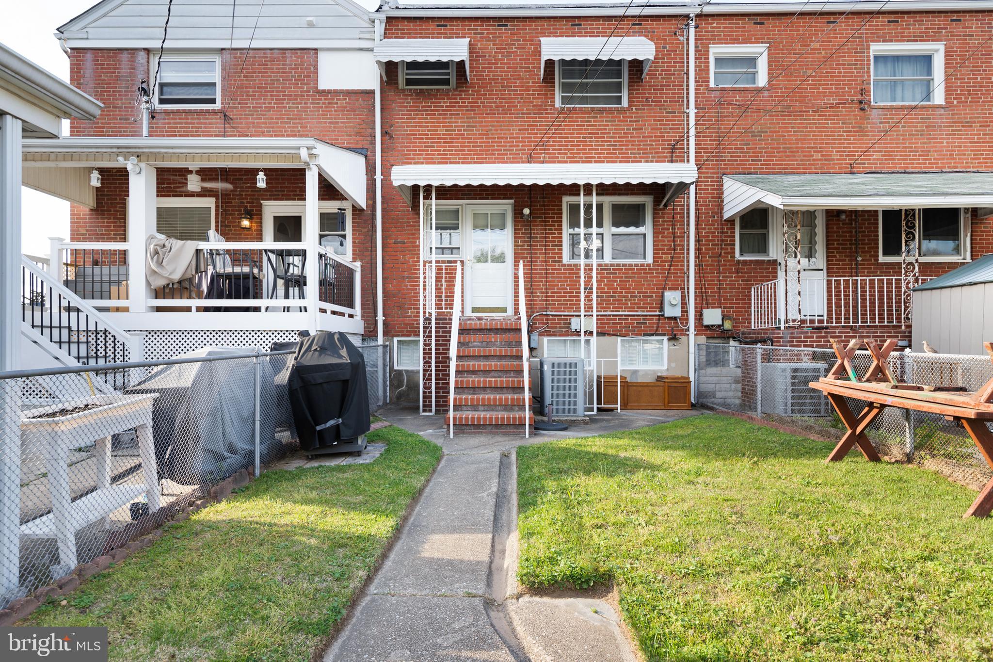 EASTFIELD - Residential