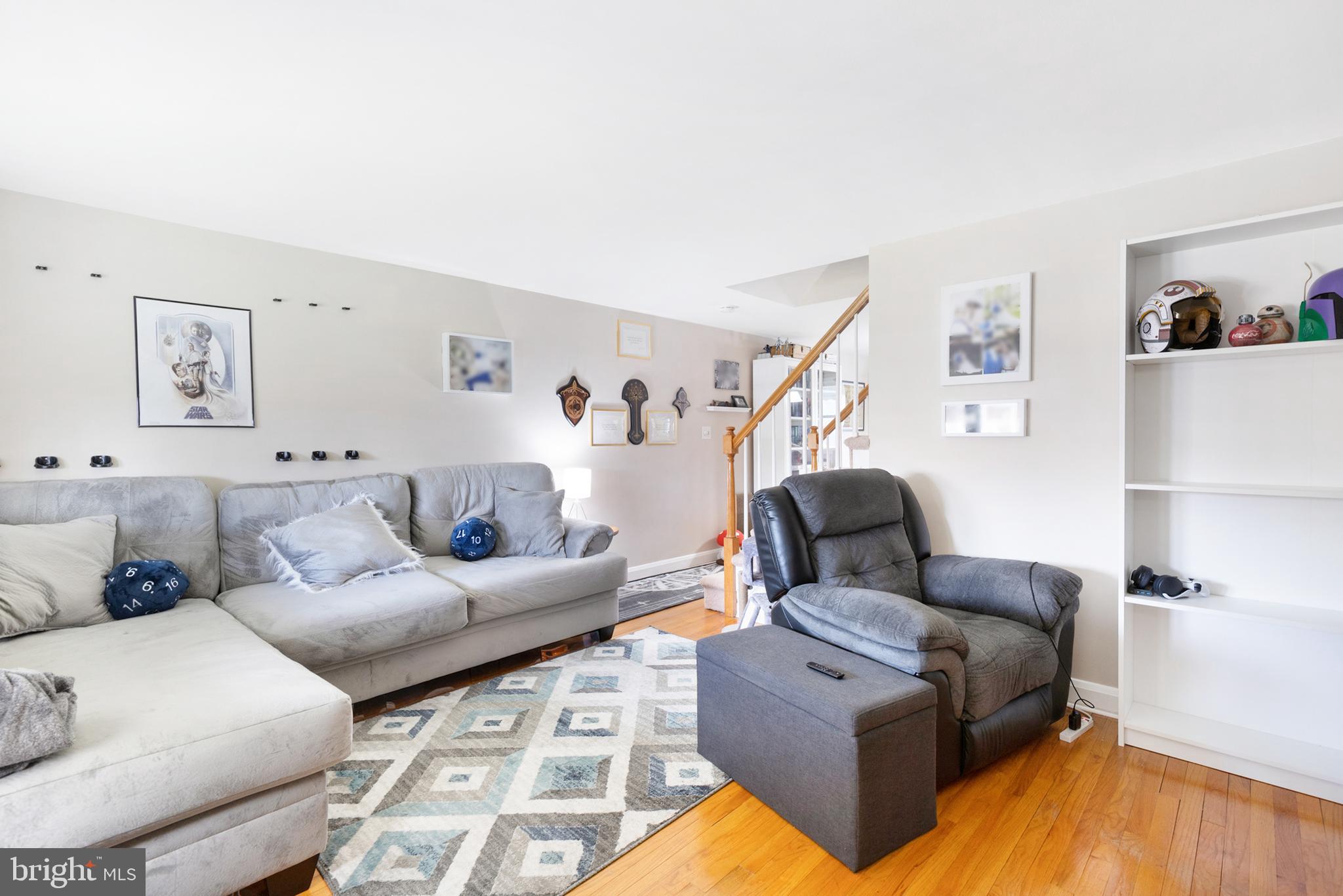 EASTFIELD - Residential