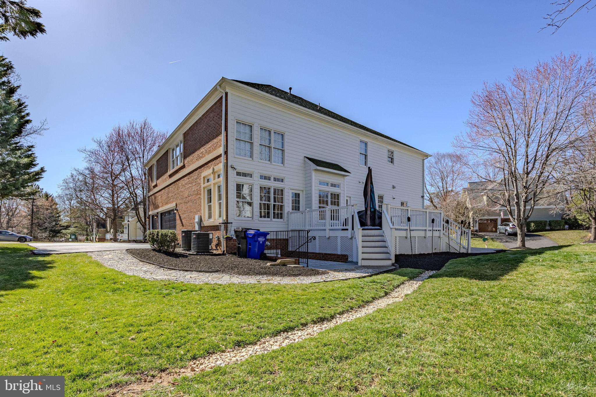 LAKE MANASSAS - Residential