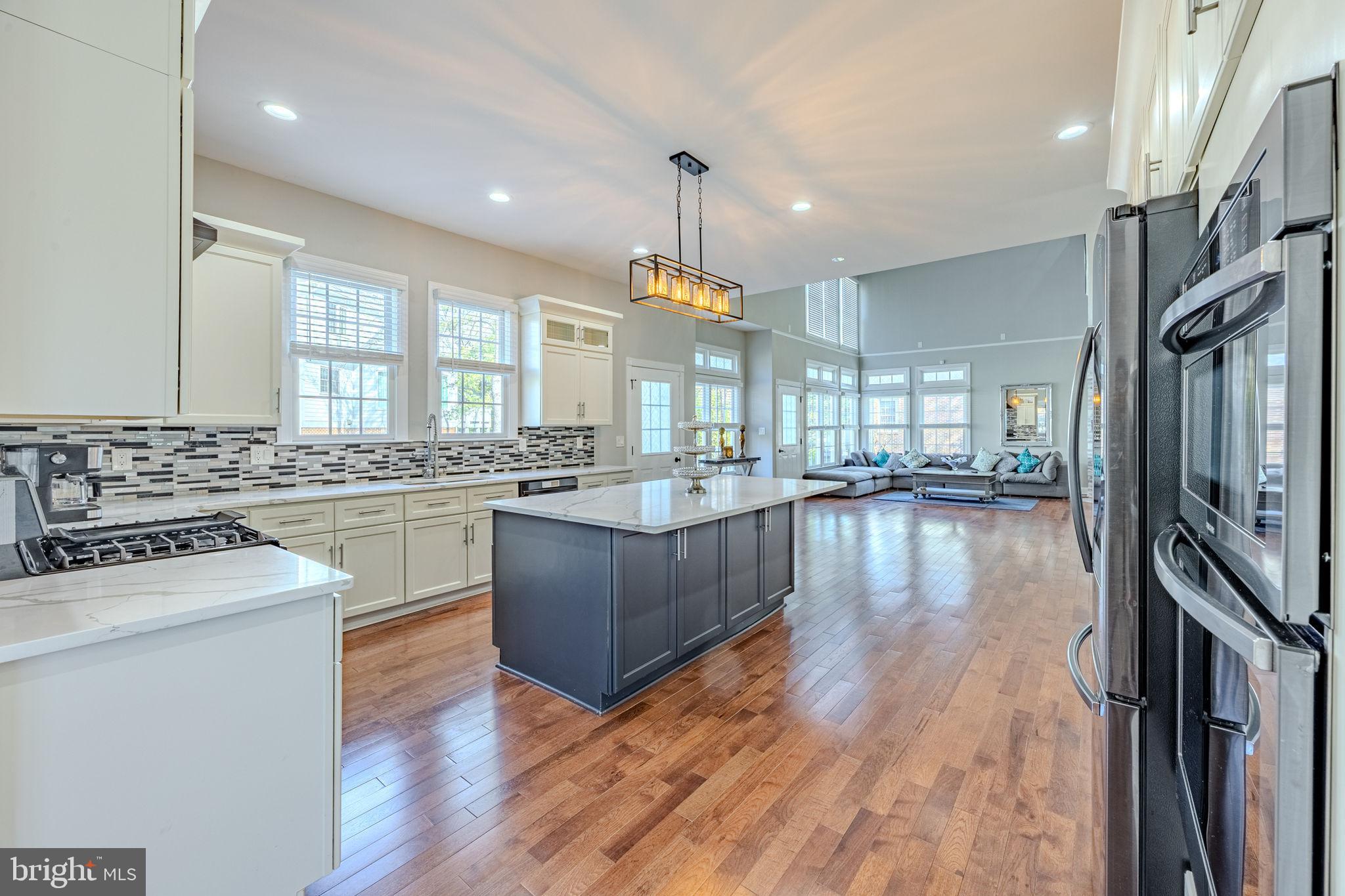 LAKE MANASSAS - Residential