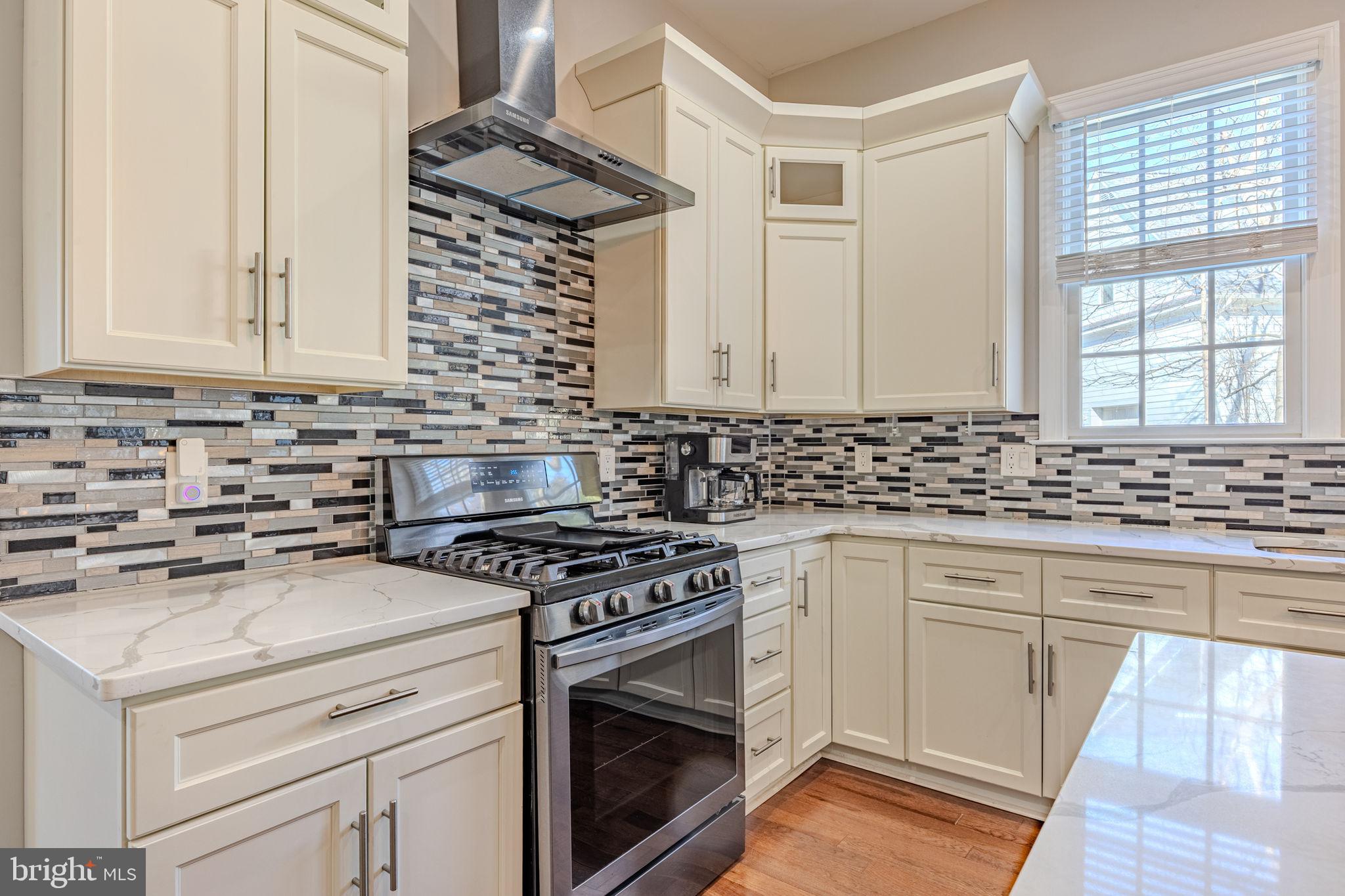 LAKE MANASSAS - Residential