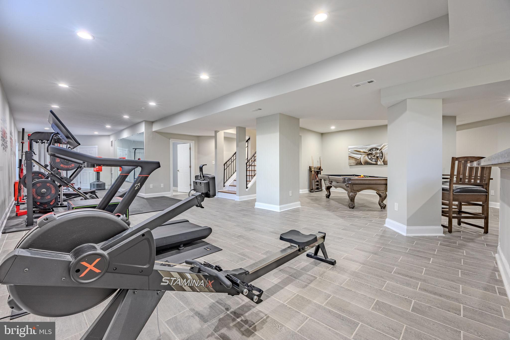 LAKE MANASSAS - Residential