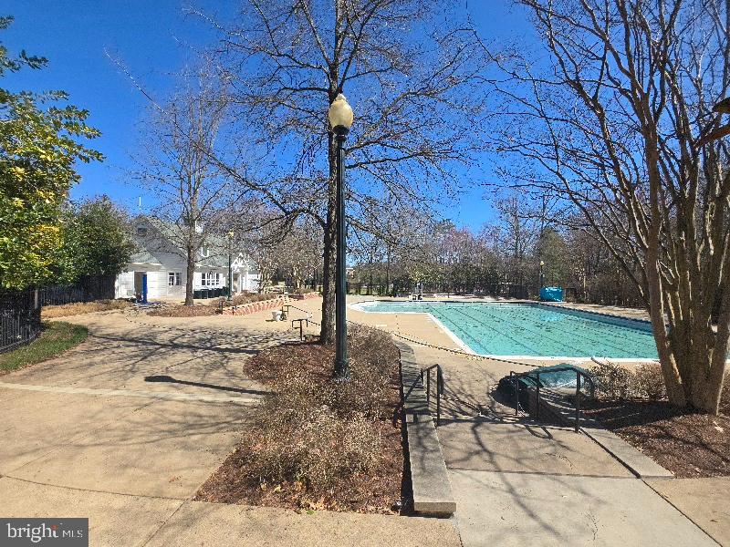 LAKE MANASSAS - Residential