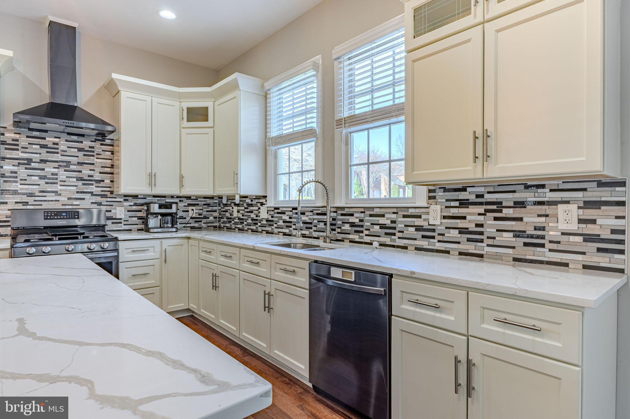 LAKE MANASSAS - Residential